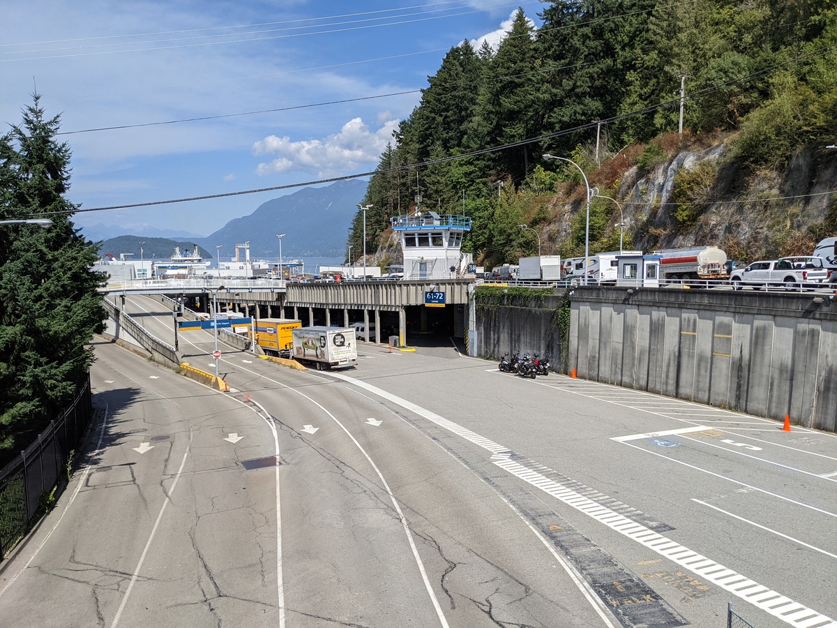 West Coast of Canada - Photo 6