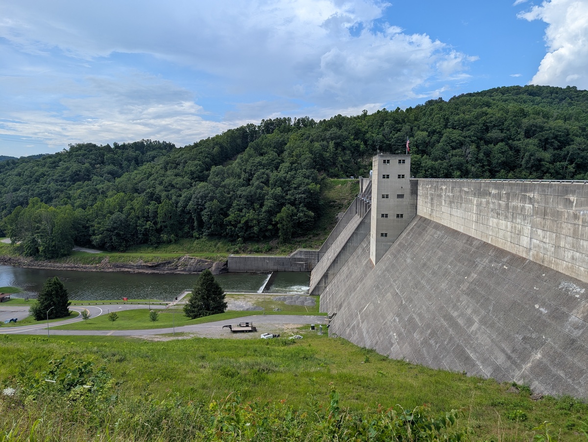 West Virginia And More - Photo 8